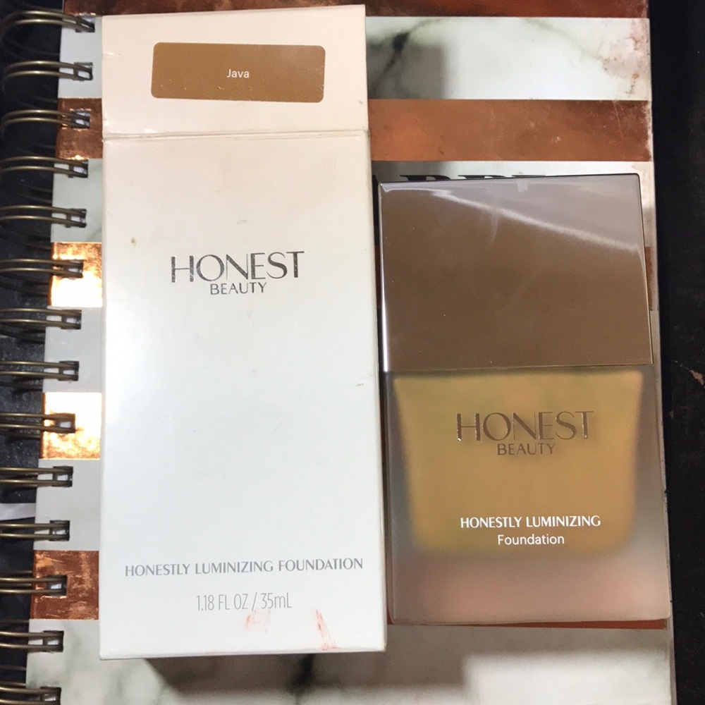 Honest beauty foundation
